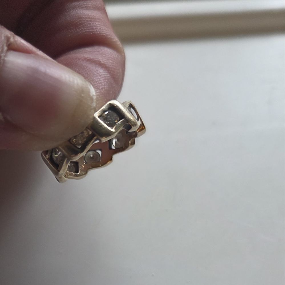 14k GOLD with 9 Genuine DIAMONDS
